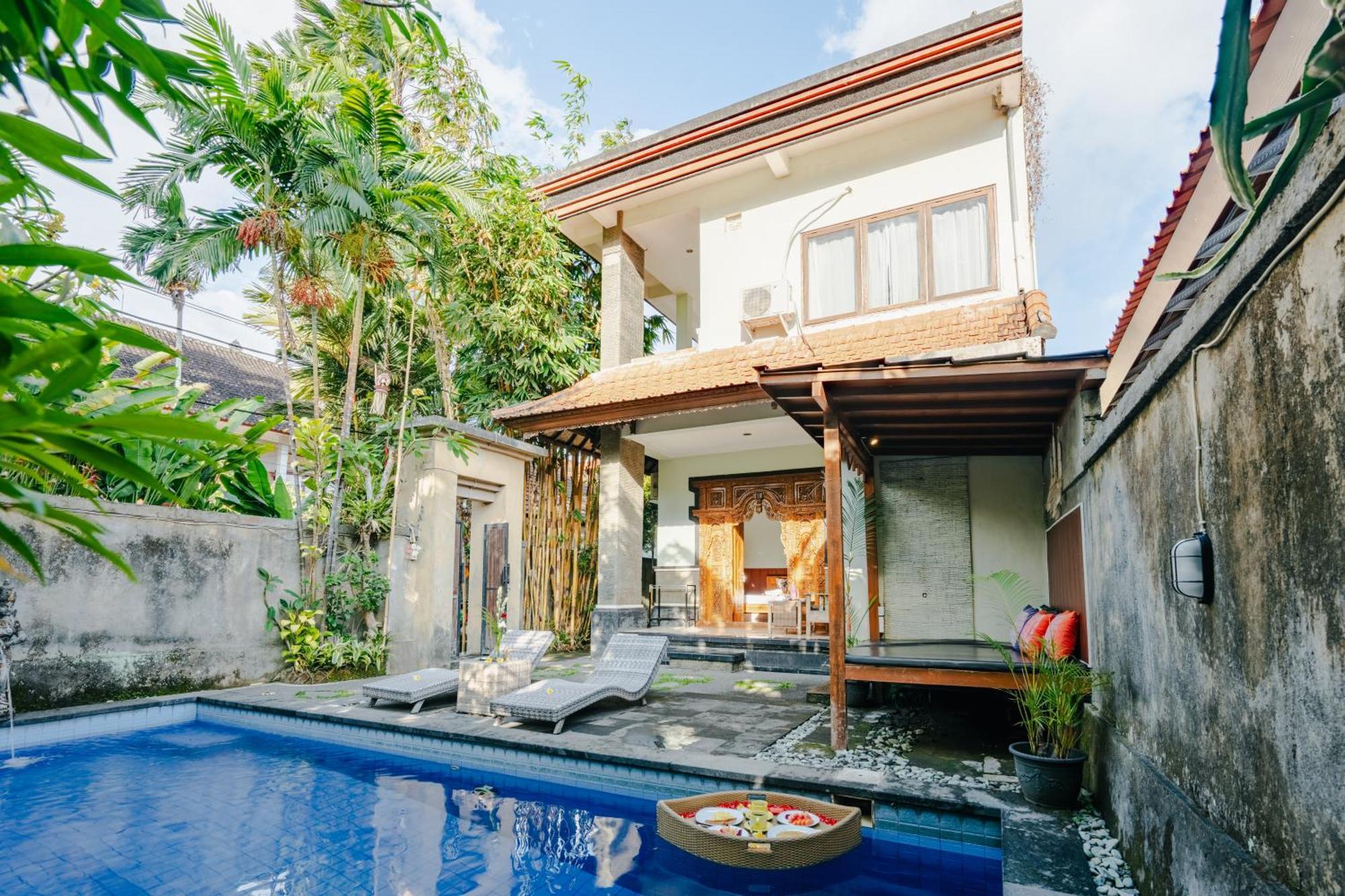 Sebujan Grand Aurora Motel อูบุด ภายนอก รูปภาพ