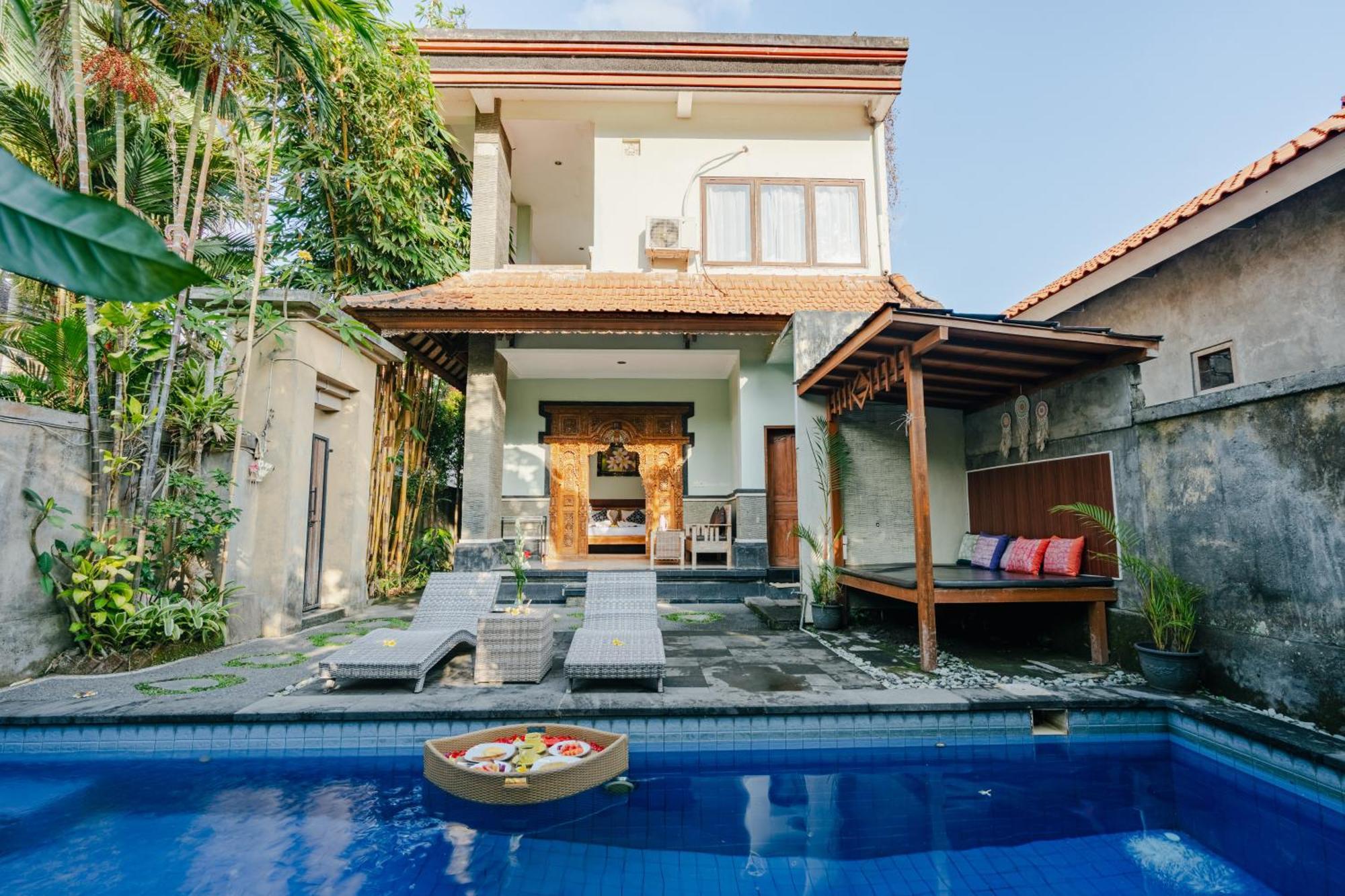 Sebujan Grand Aurora Motel อูบุด ภายนอก รูปภาพ
